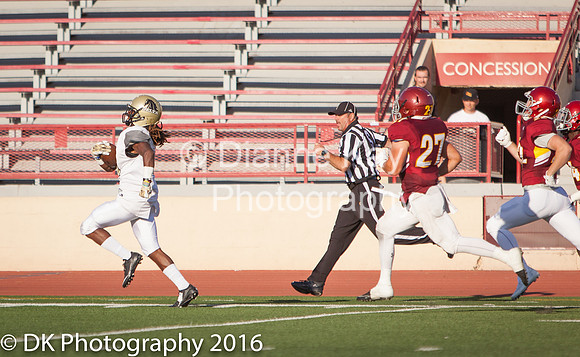 SCC Football_vs_Delta_9.3.2016_-5437