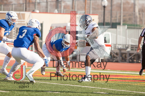 2017_12_09_CCCAA_Football Championship_Fullerton_vs_San Mateo_12.9.2017_0524