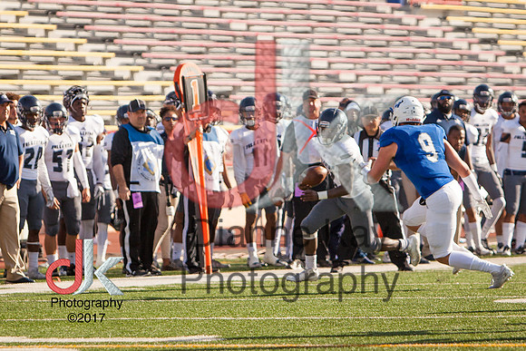 2017_12_09_CCCAA_Football Championship_Fullerton_vs_San Mateo_12.9.2017_0599