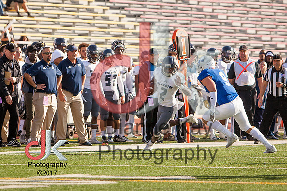 2017_12_09_CCCAA_Football Championship_Fullerton_vs_San Mateo_12.9.2017_0600