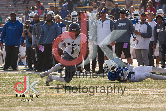 2017_12_09_CCCAA_Football Championship_Fullerton_vs_San Mateo_12.9.2017_0611