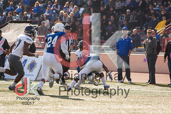 2017_12_09_CCCAA_Football Championship_Fullerton_vs_San Mateo_12.9.2017_0615