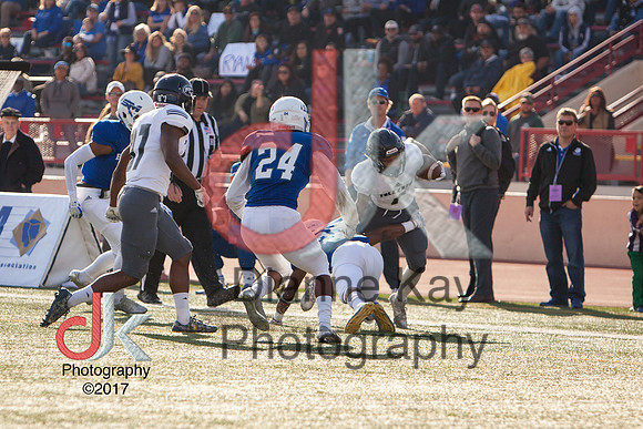2017_12_09_CCCAA_Football Championship_Fullerton_vs_San Mateo_12.9.2017_0616