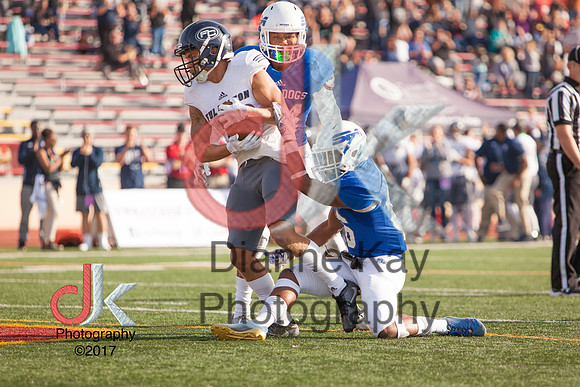 2017_12_09_CCCAA_Football Championship_Fullerton_vs_San Mateo_12.9.2017_0637