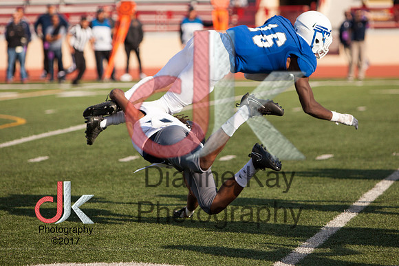 2017_12_09_CCCAA_Football Championship_Fullerton_vs_San Mateo_12.9.2017_0650