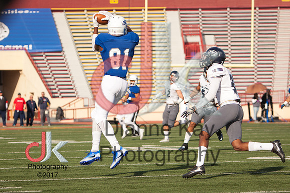 2017_12_09_CCCAA_Football Championship_Fullerton_vs_San Mateo_12.9.2017_0669