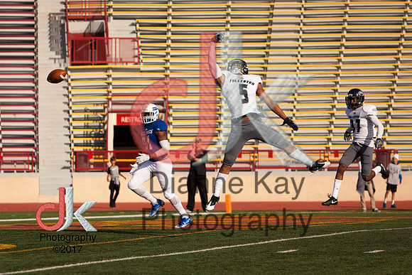 2017_12_09_CCCAA_Football Championship_Fullerton_vs_San Mateo_12.9.2017_0709