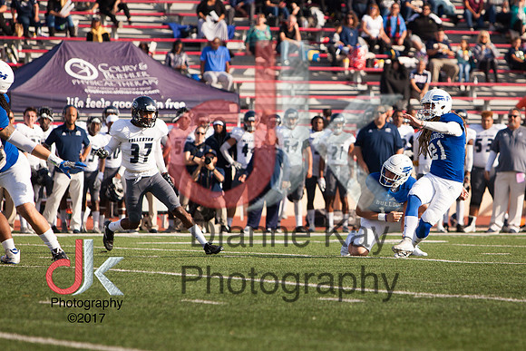 2017_12_09_CCCAA_Football Championship_Fullerton_vs_San Mateo_12.9.2017_0712
