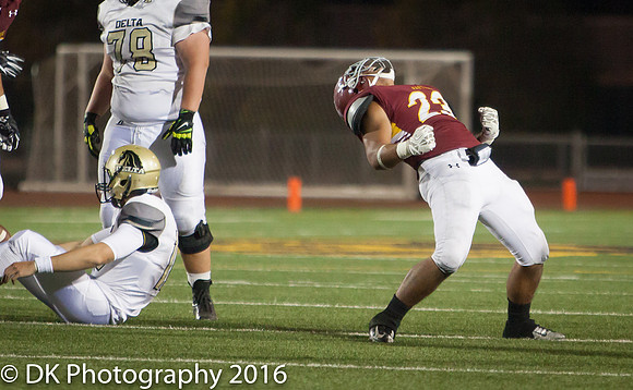 SCC Football_vs_Delta_9.3.2016_-6021